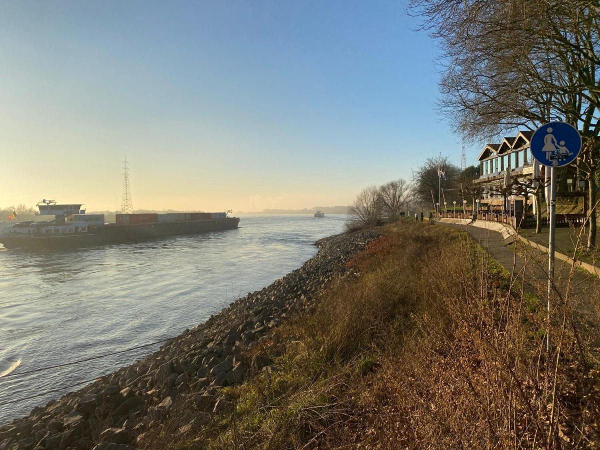 Wohnen Direkt An Der Rheinpromenade Mit Whirlpool Und Sauna Gotterswickerhamm Eksteriør bilde